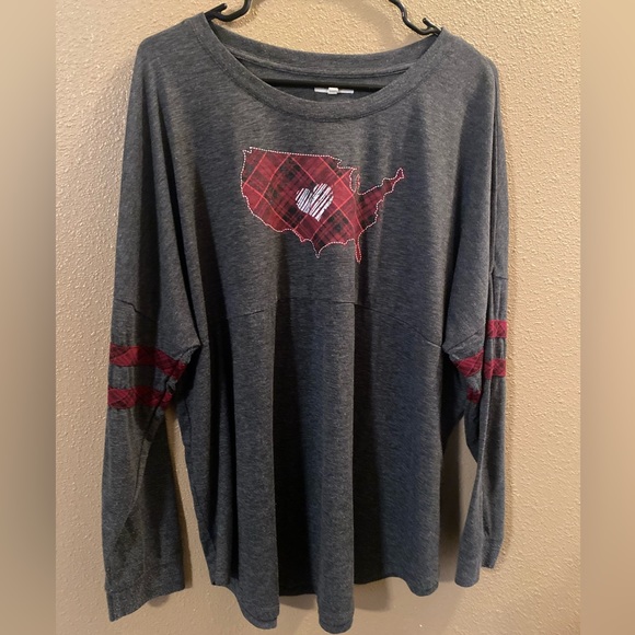 Love America blouse - Picture 1 of 2